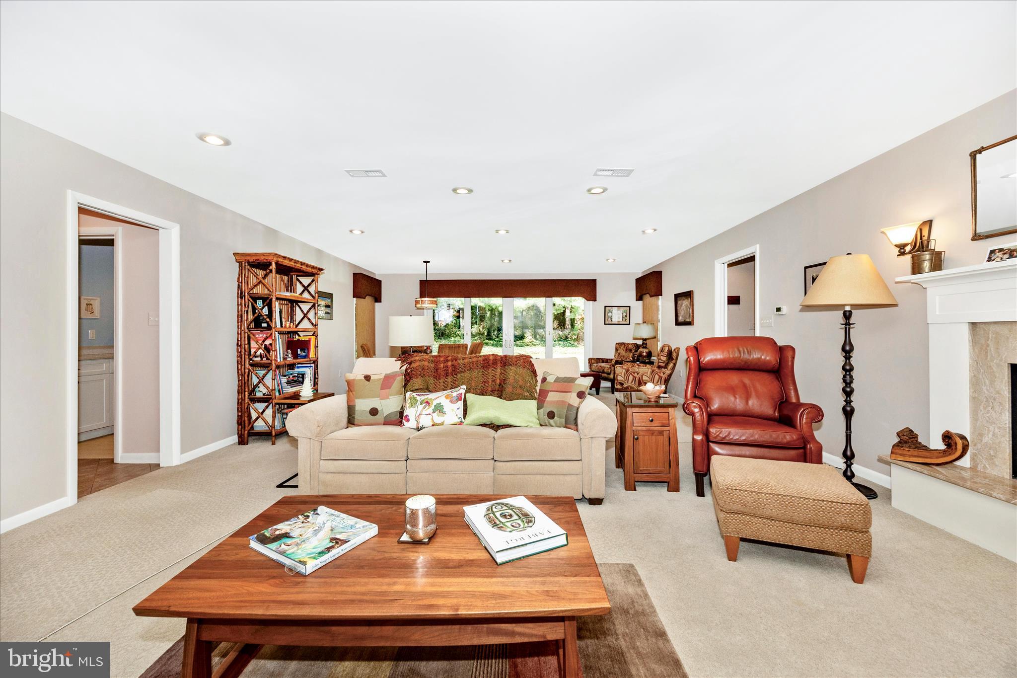 8022 FIELDSTONE DRIVE