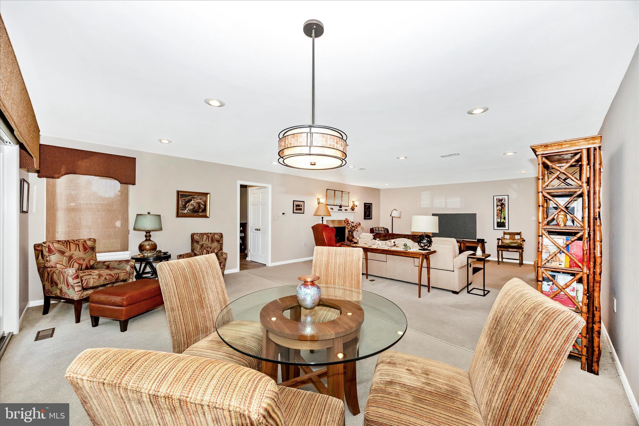 8022 FIELDSTONE DRIVE