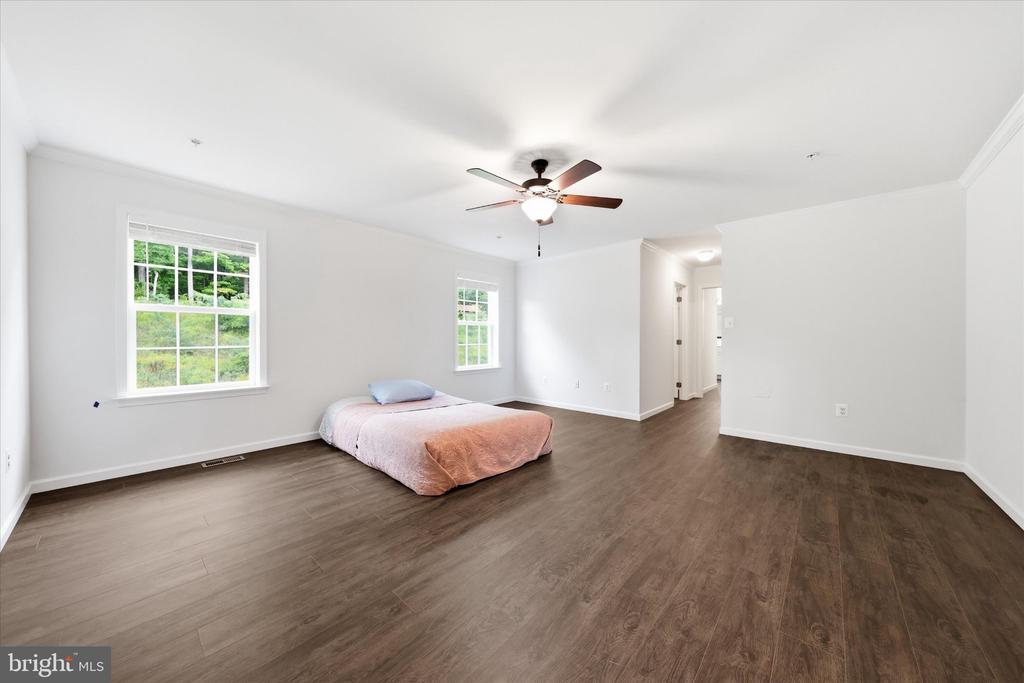 1815 COLT LANE
