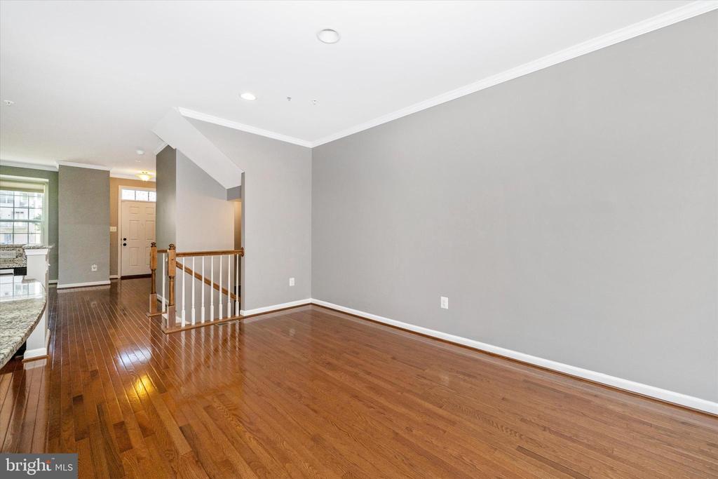 6425 WALCOTT LANE