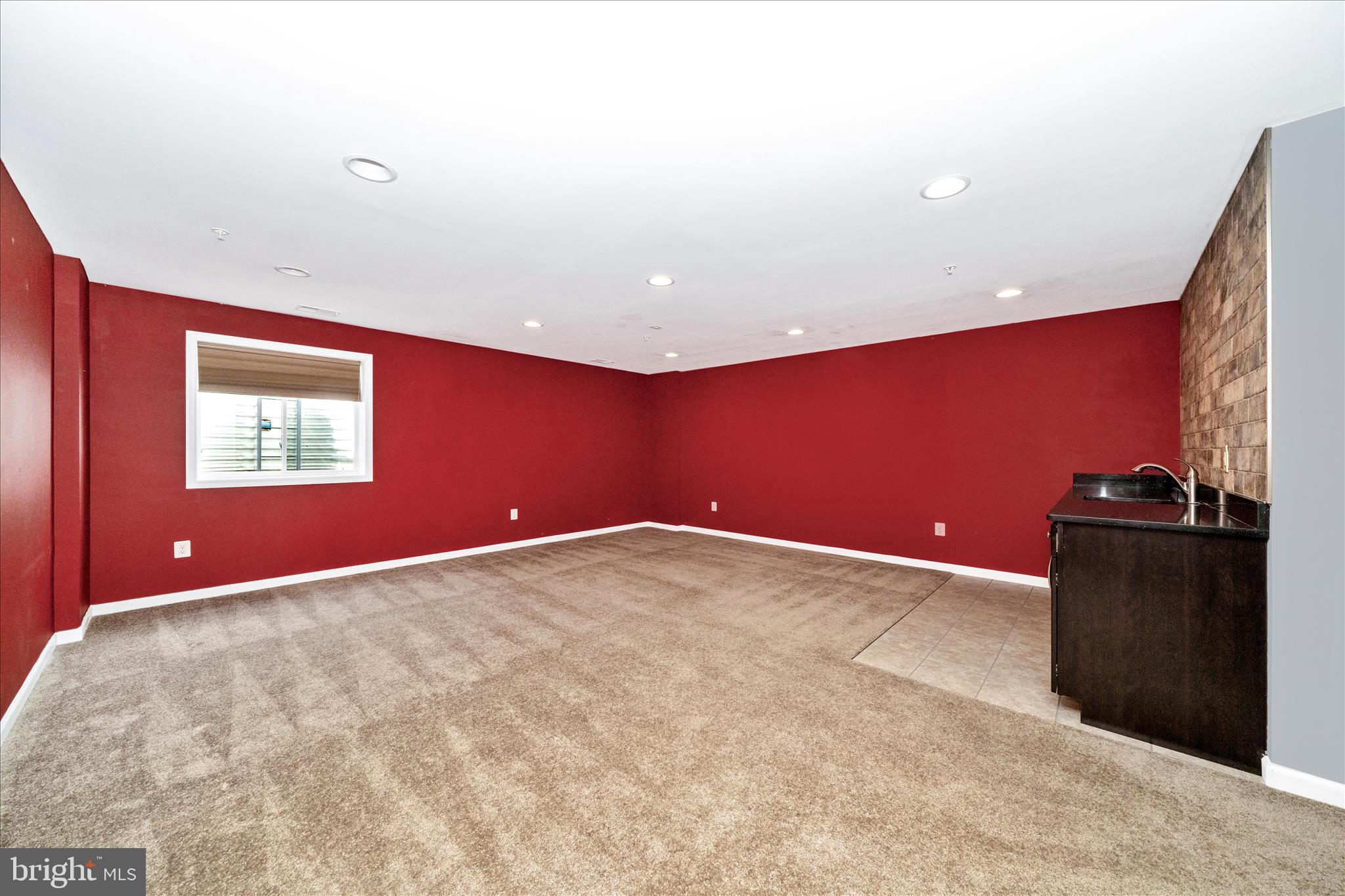 6425 WALCOTT LANE