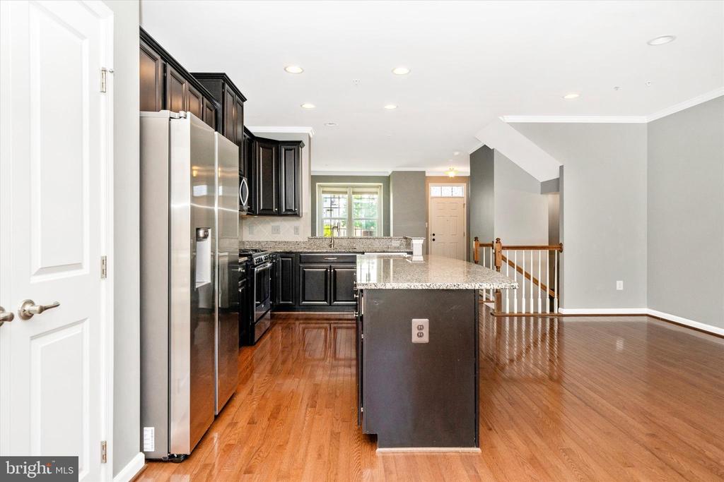 6425 WALCOTT LANE