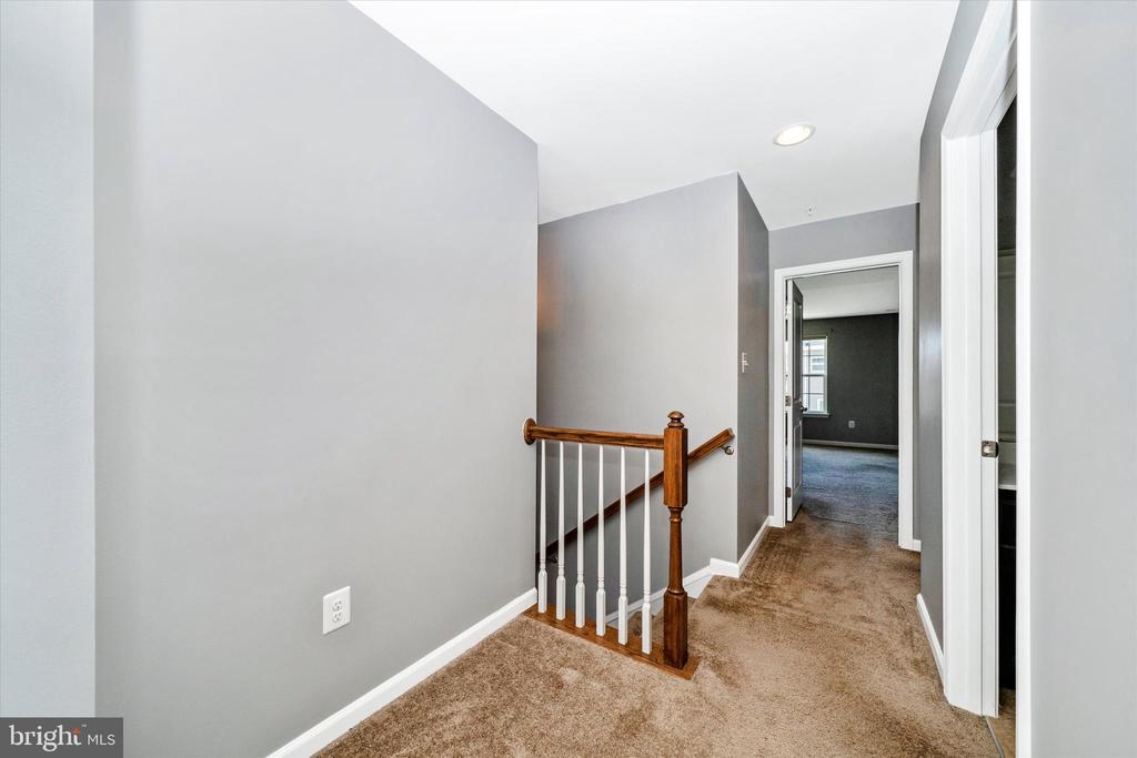 6425 WALCOTT LANE