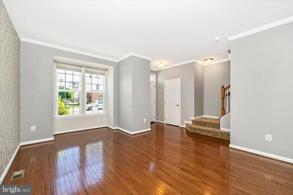 6425 WALCOTT LANE