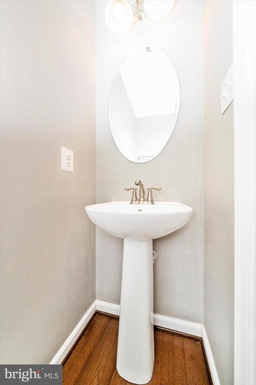 6425 WALCOTT LANE