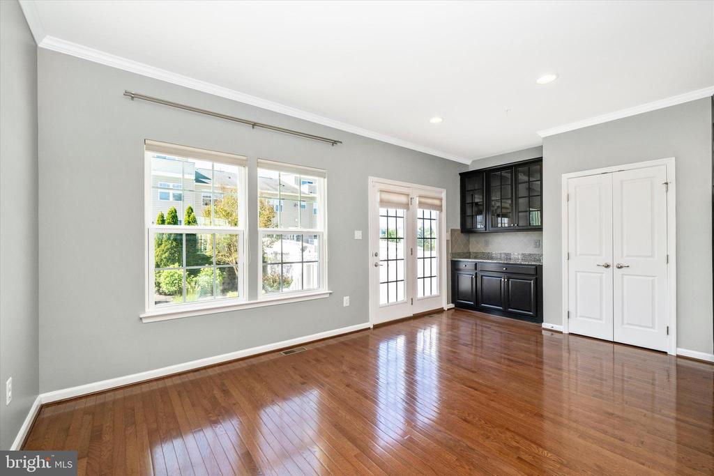 6425 WALCOTT LANE
