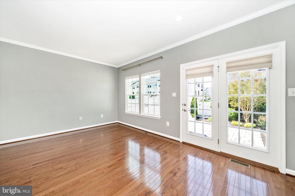 6425 WALCOTT LANE