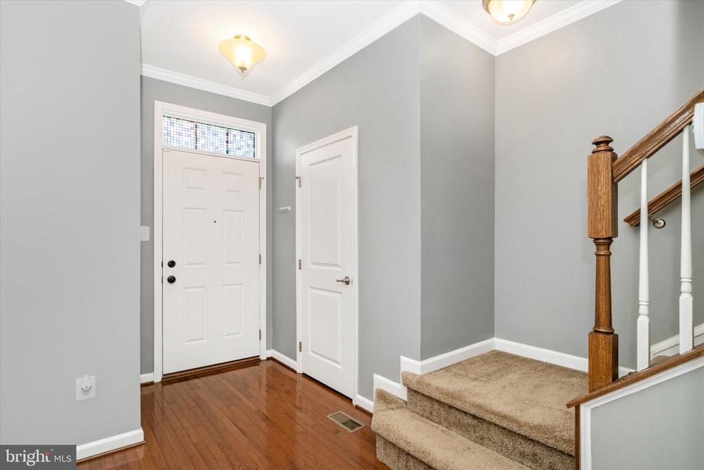 6425 WALCOTT LANE