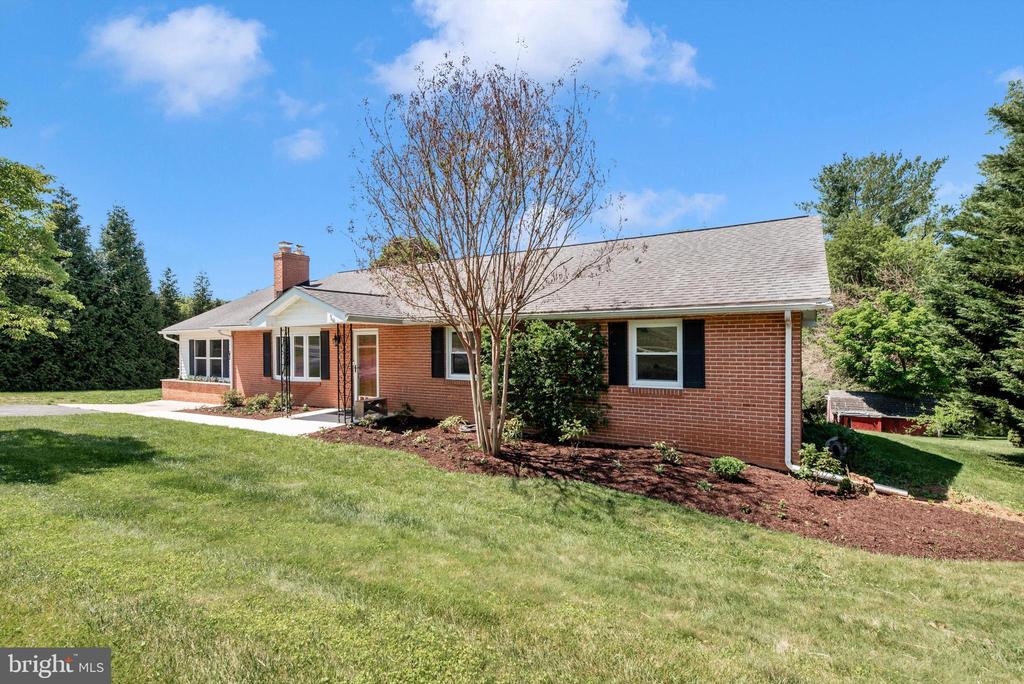 3465 BRETHREN CHURCH ROAD