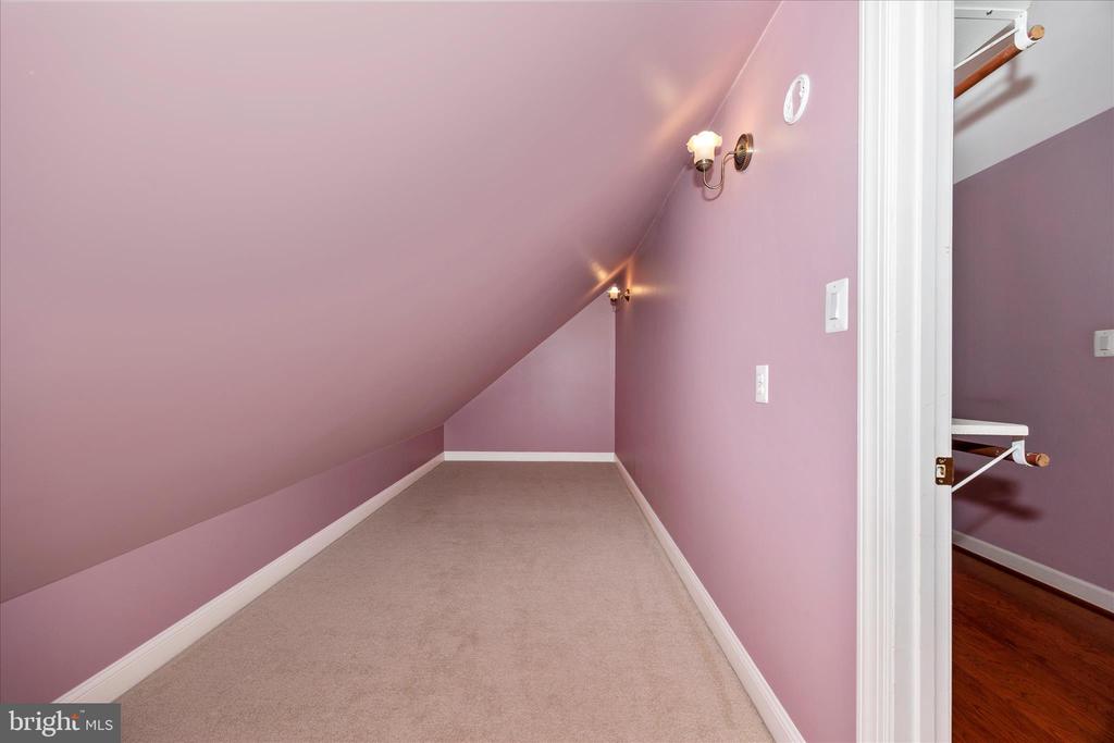 4311 SARATOGA SPRINGS COURT