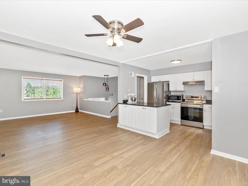 7291 BEECHTREE LANE