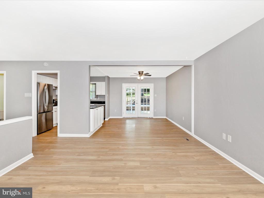 7291 BEECHTREE LANE