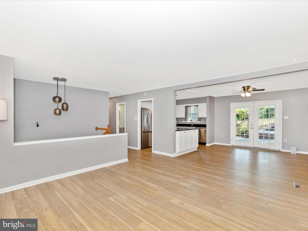 7291 BEECHTREE LANE