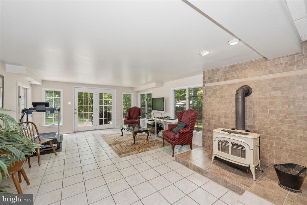 13457 OLD ANNAPOLIS