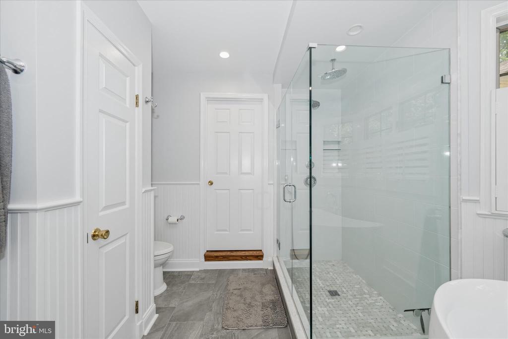 13457 OLD ANNAPOLIS
