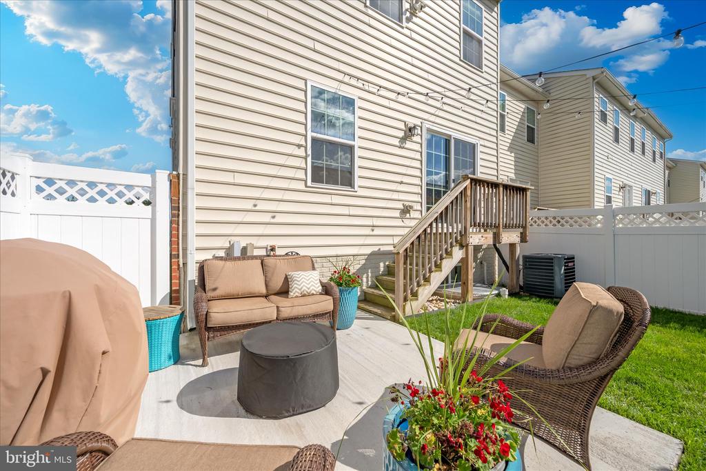 4798 HITESHOW DRIVE