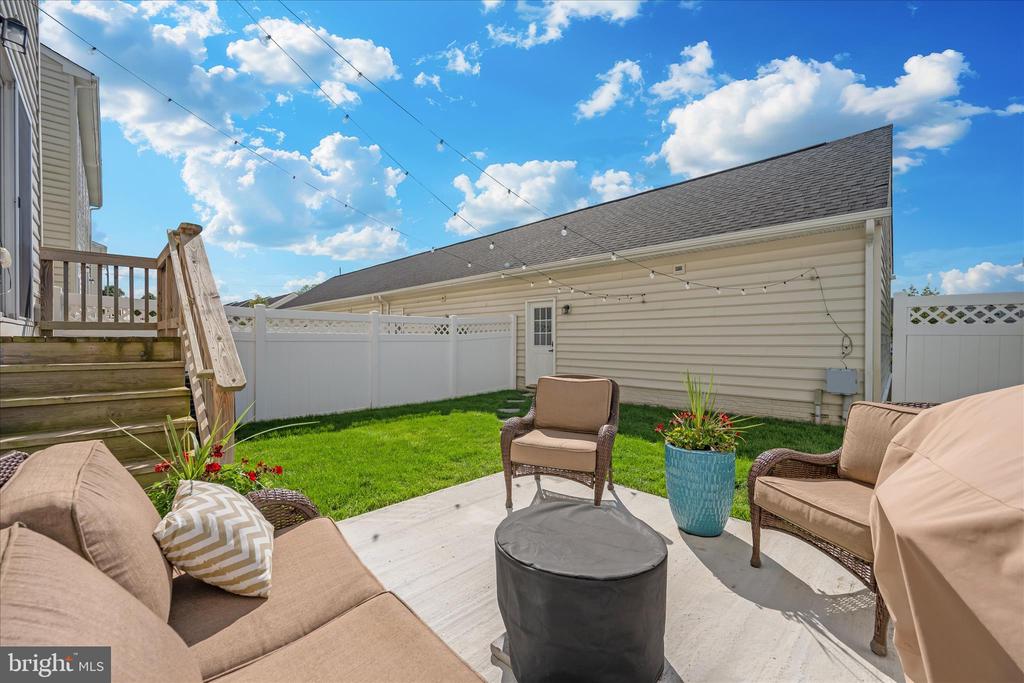 4798 HITESHOW DRIVE
