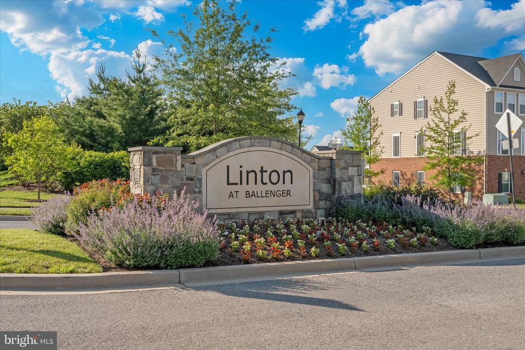 4798 HITESHOW DRIVE