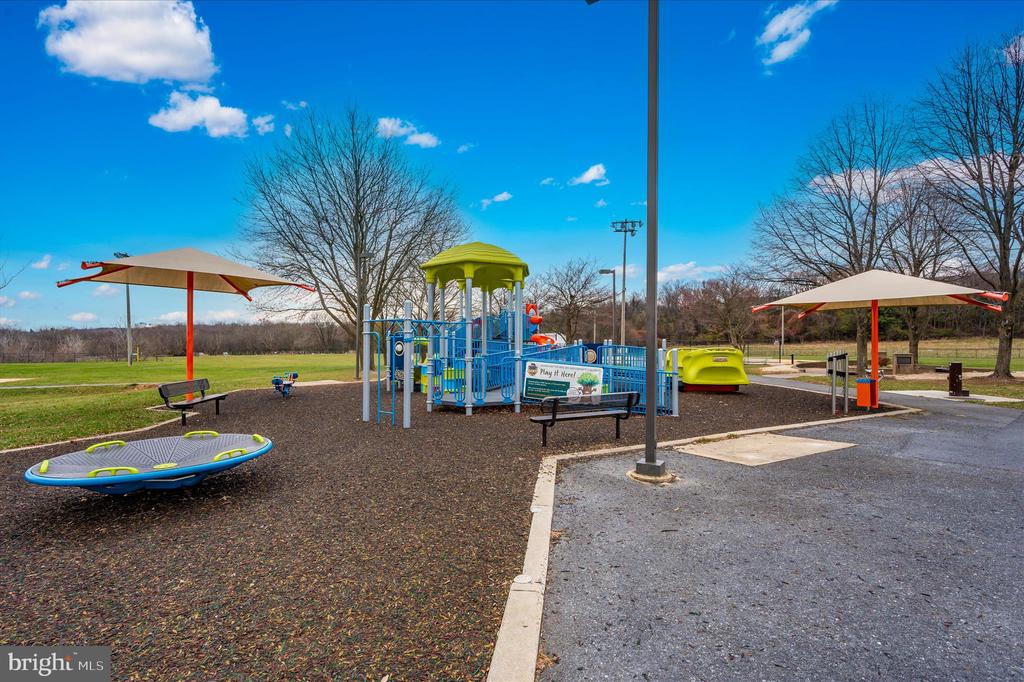 4798 HITESHOW DRIVE