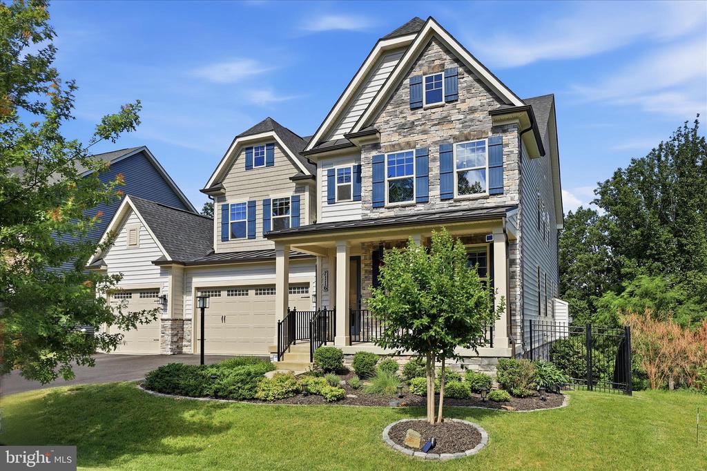7116 STARMOUNT COURT