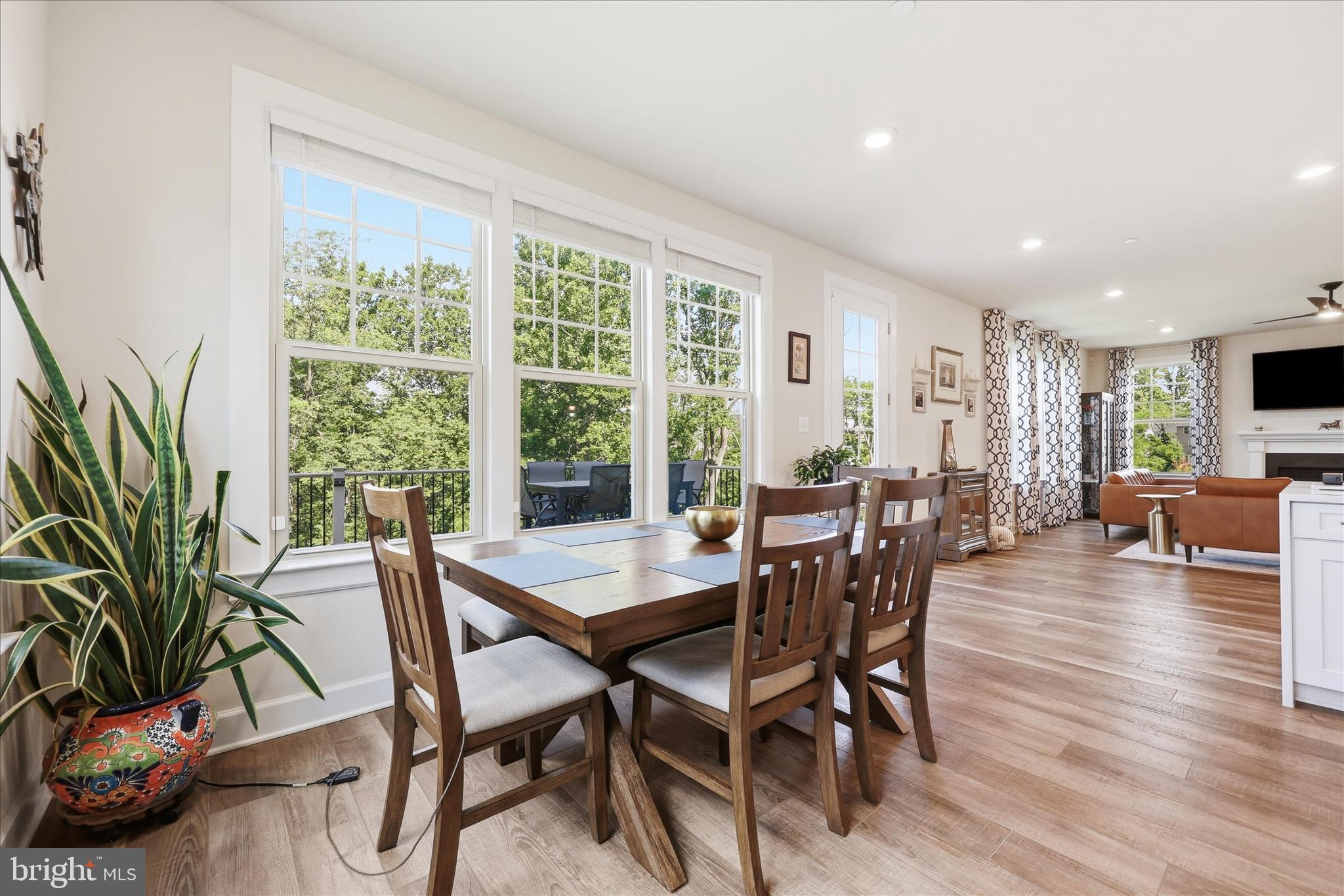 7116 STARMOUNT COURT