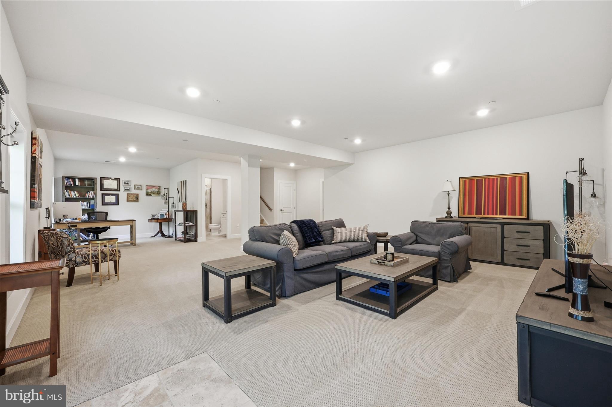 7116 STARMOUNT COURT