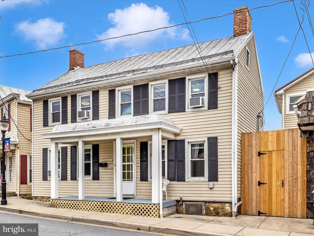 18-20 WATER STREET