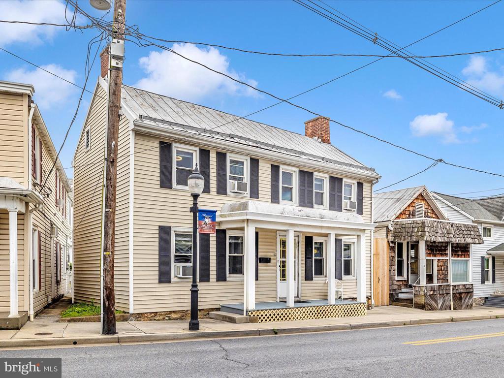 18-20 WATER STREET