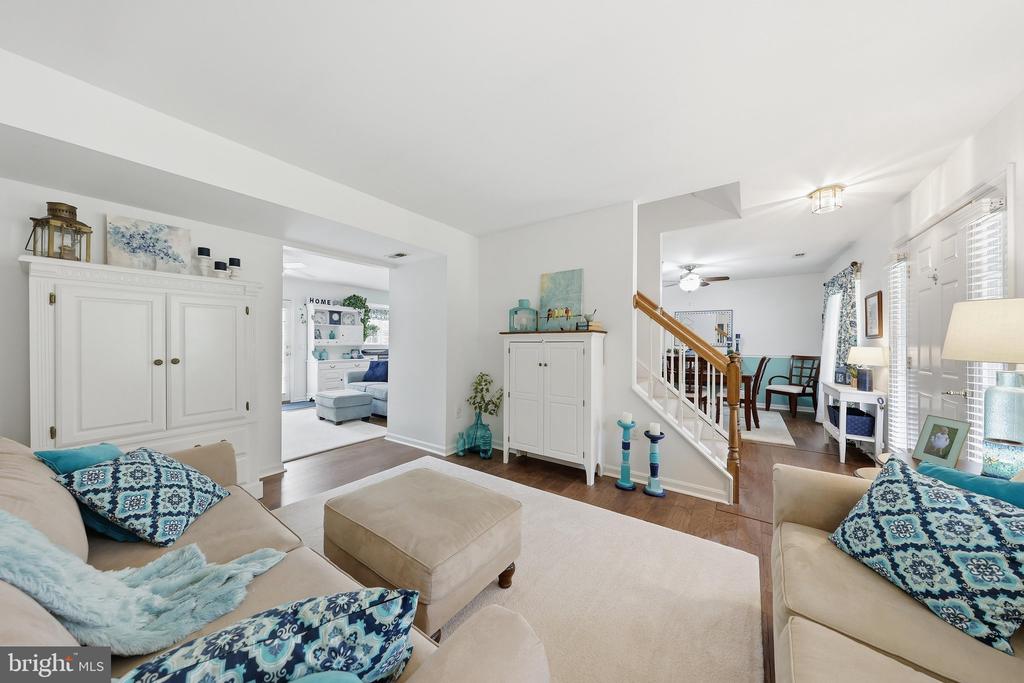 105 NEW CASTLE COURT