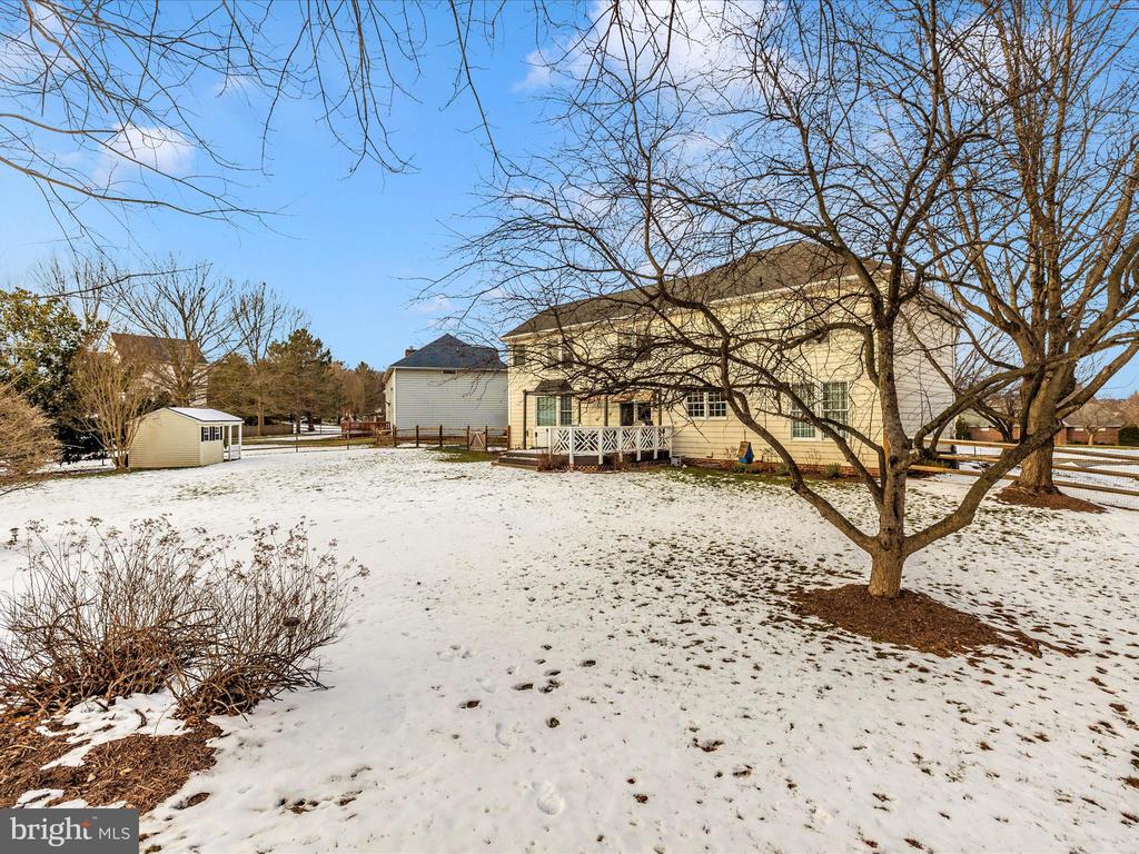 2422 COBBLESTONE WAY