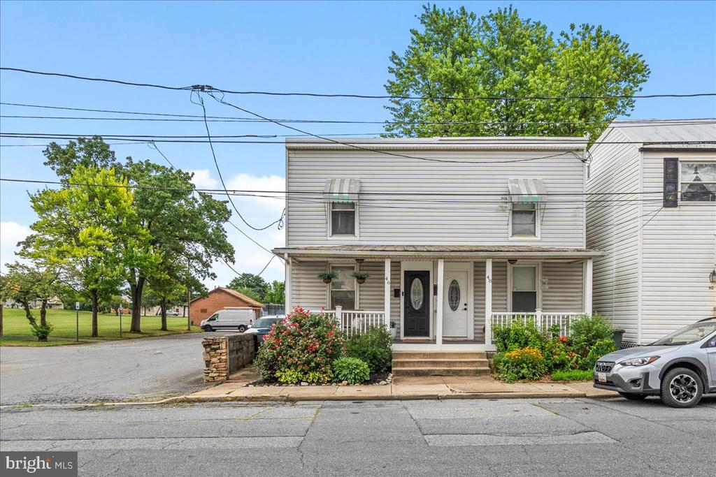 46 HAMILTON AVENUE