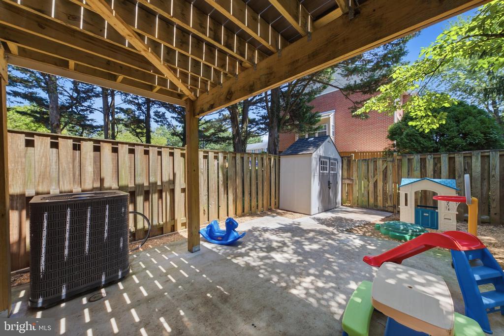 1554 DOCKSIDE DRIVE