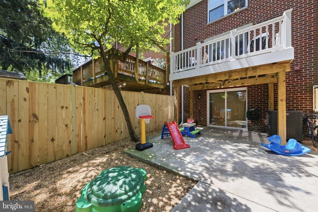 1554 DOCKSIDE DRIVE
