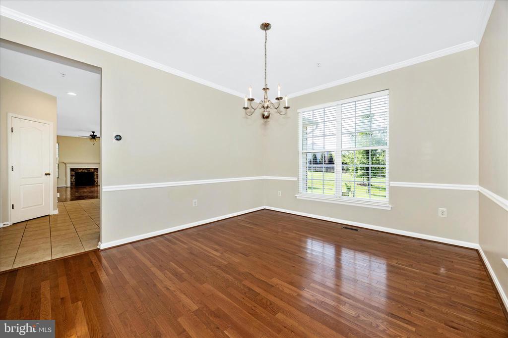 1920 MORAN DRIVE