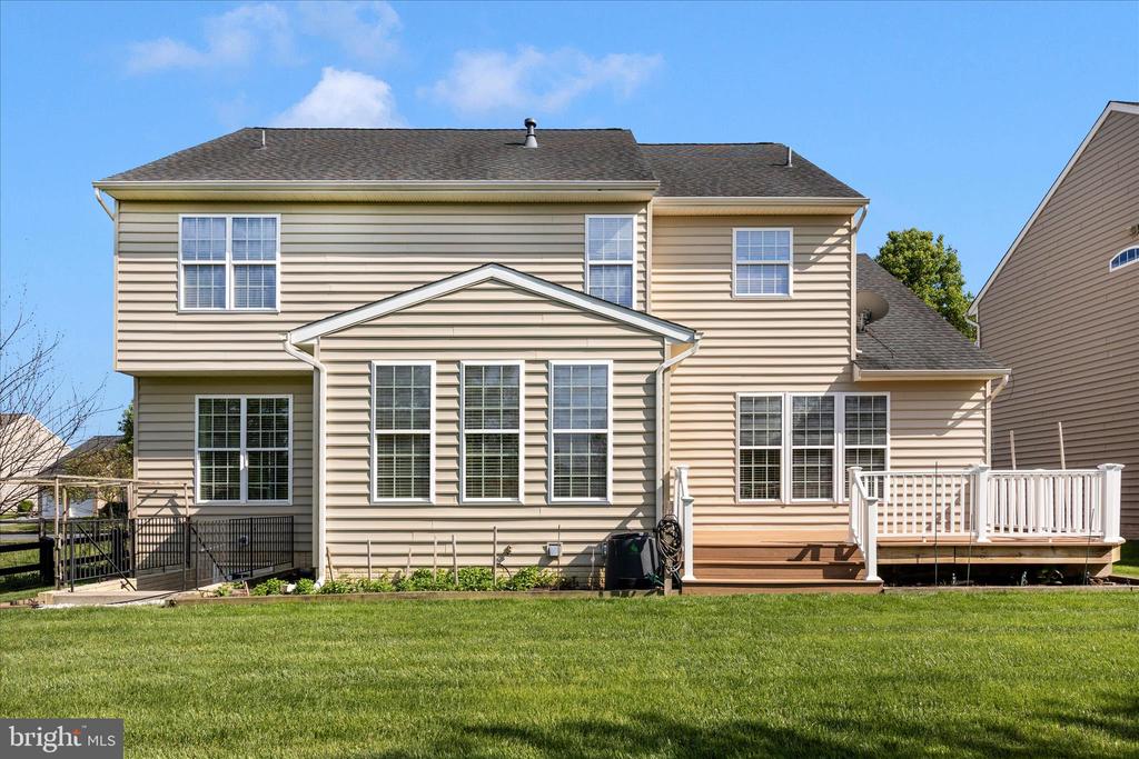 1920 MORAN DRIVE