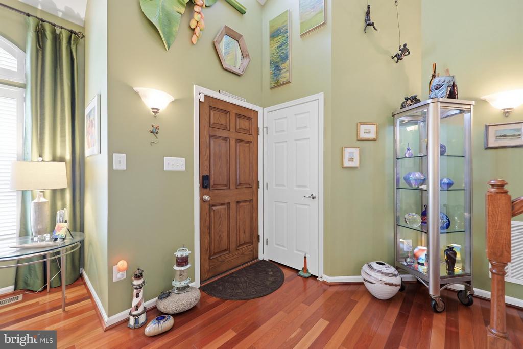 10521 EDWARDIAN LANE Unit: 142
