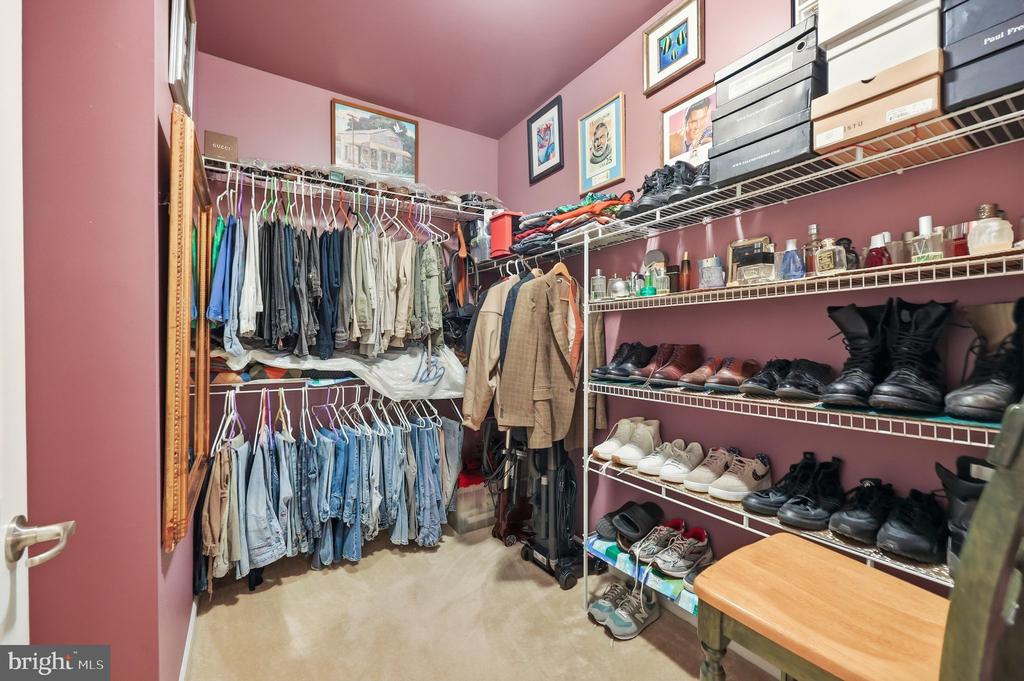 10521 EDWARDIAN LANE Unit: 142