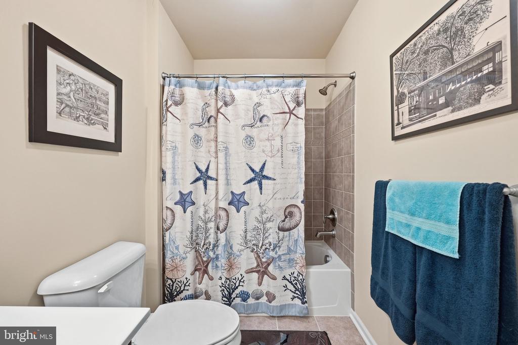 10521 EDWARDIAN LANE Unit: 142