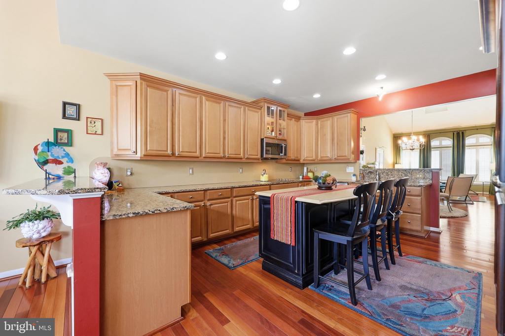 10521 EDWARDIAN LANE Unit: 142