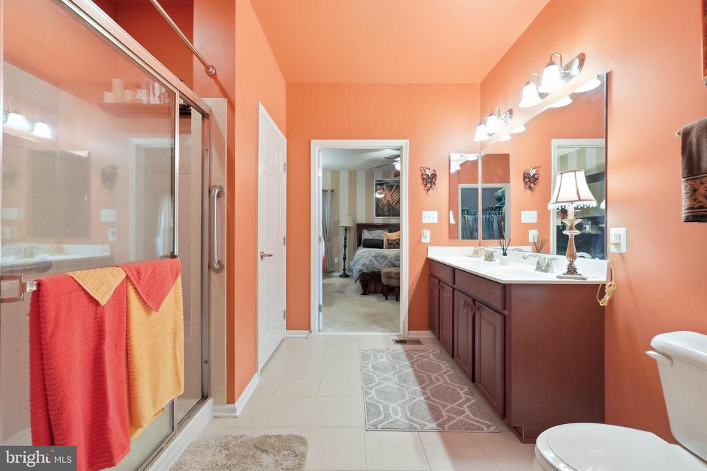 10521 EDWARDIAN LANE Unit: 142