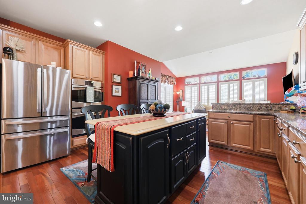 10521 EDWARDIAN LANE Unit: 142