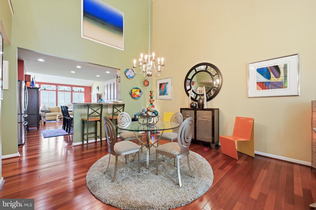 10521 EDWARDIAN LANE Unit: 142