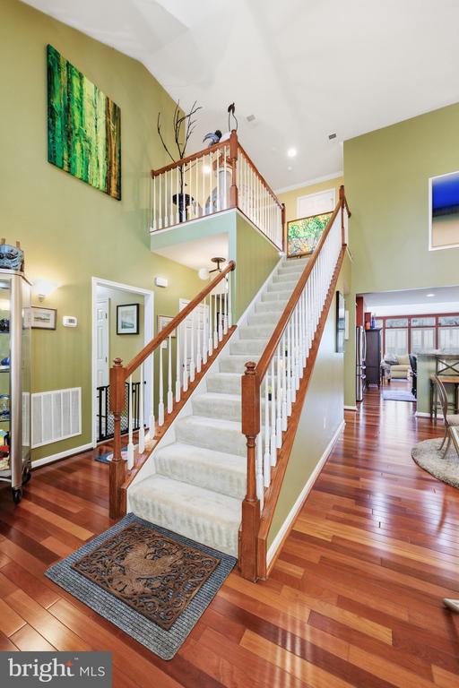 10521 EDWARDIAN LANE Unit: 142