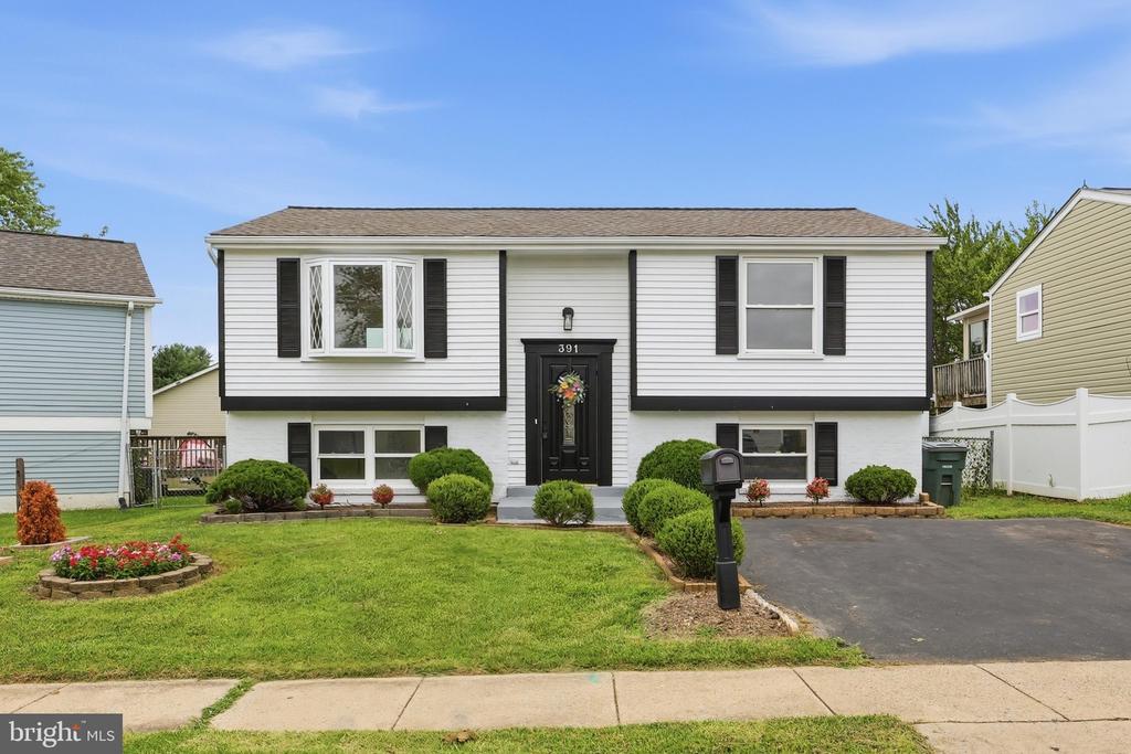 391 PROSPECT BOULEVARD