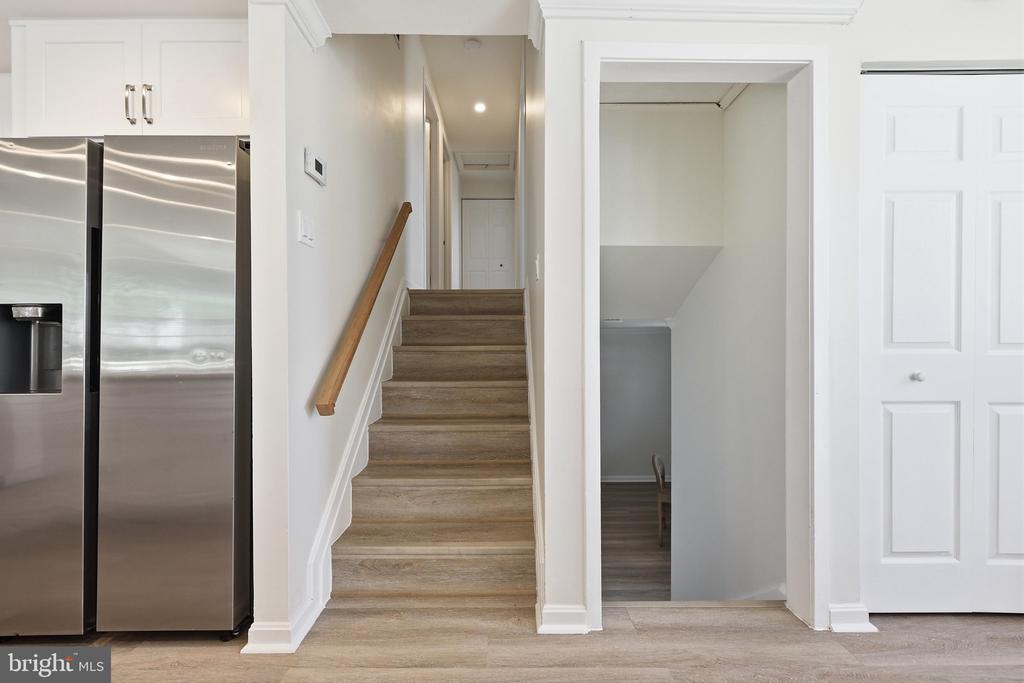 1309 BUTTERFLY LANE