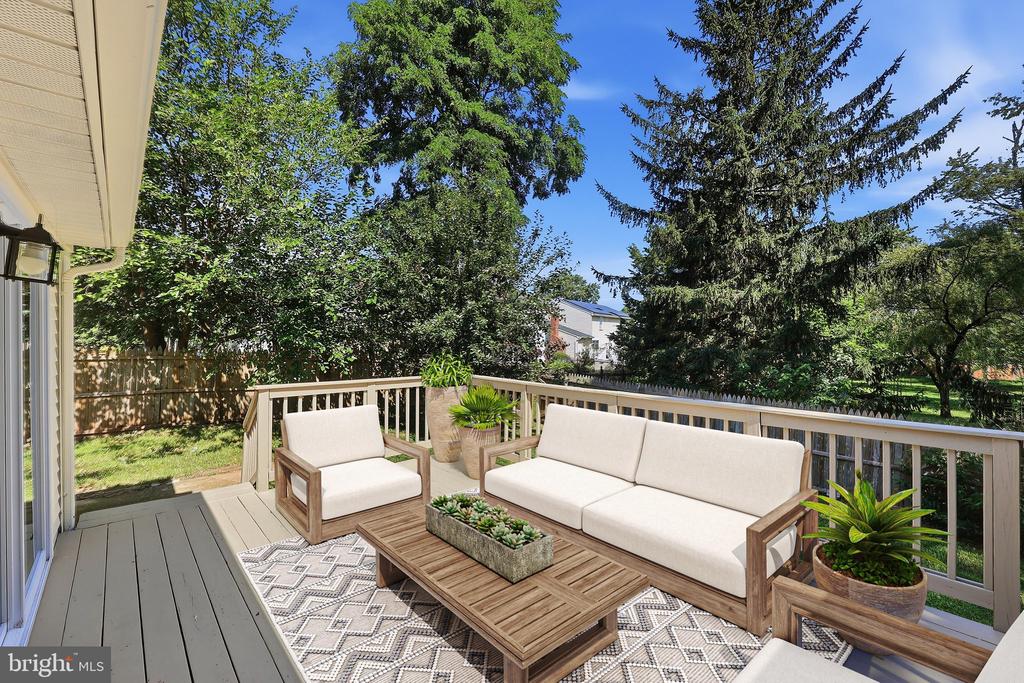 1309 BUTTERFLY LANE