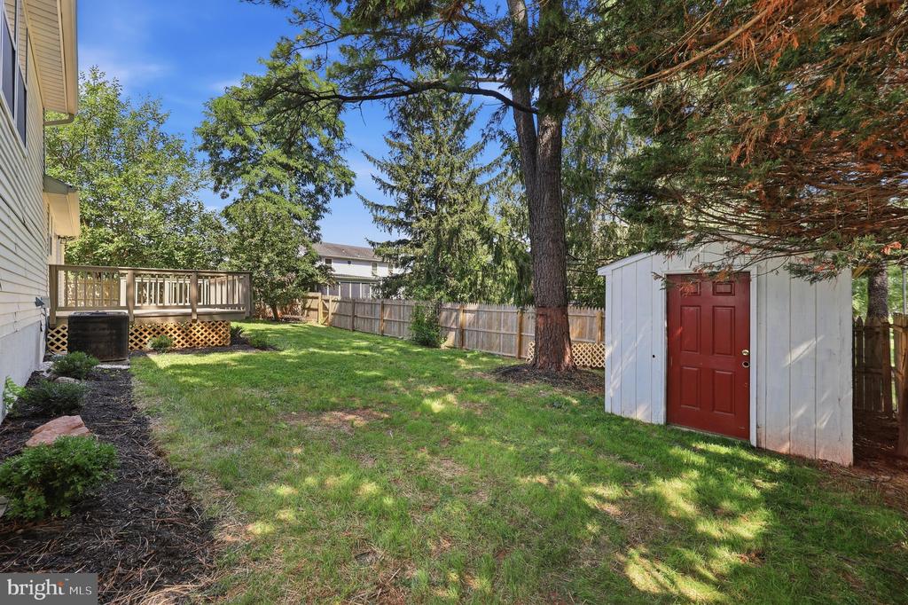 1309 BUTTERFLY LANE