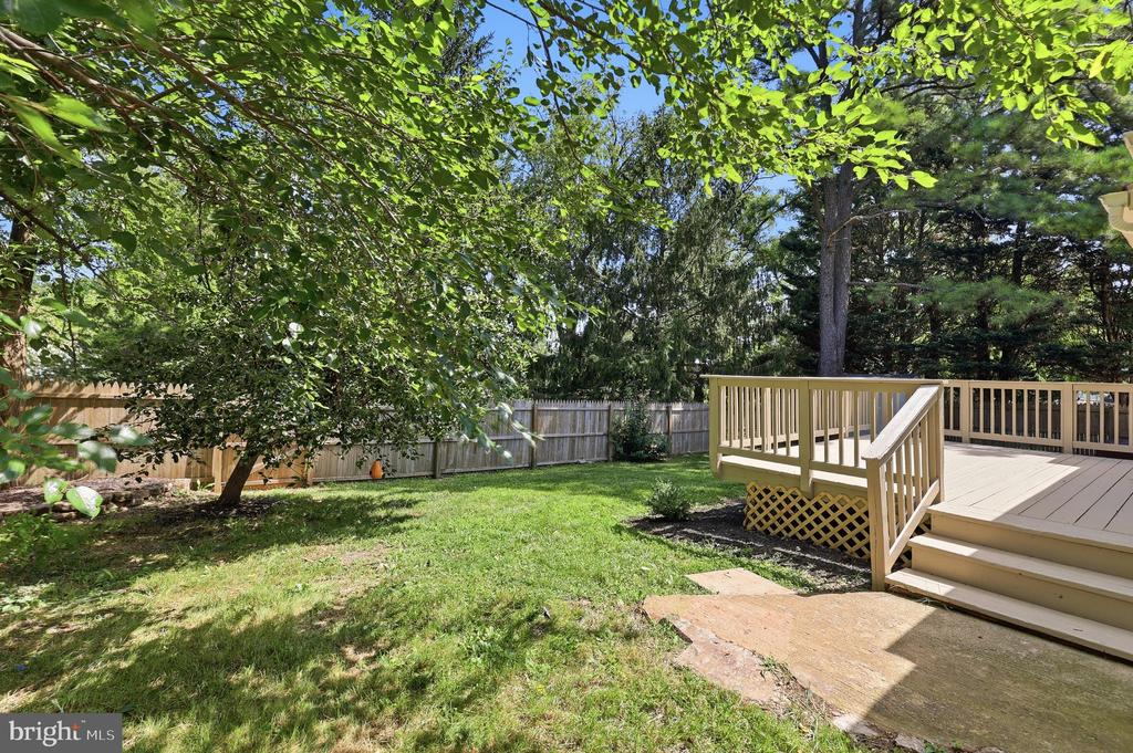 1309 BUTTERFLY LANE