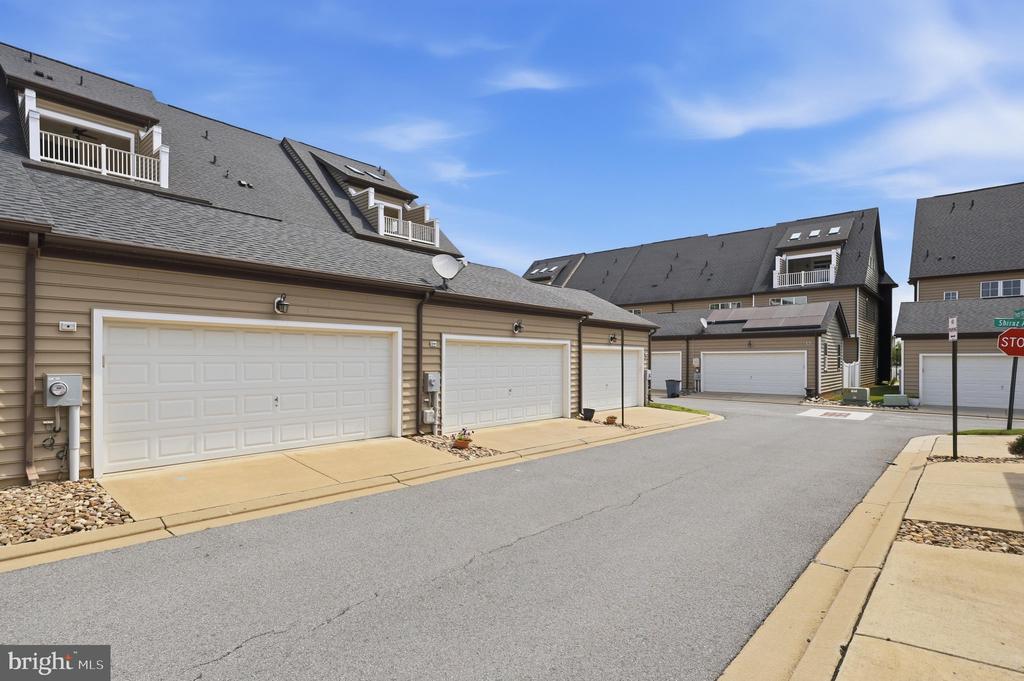 747 HOLDEN ROAD