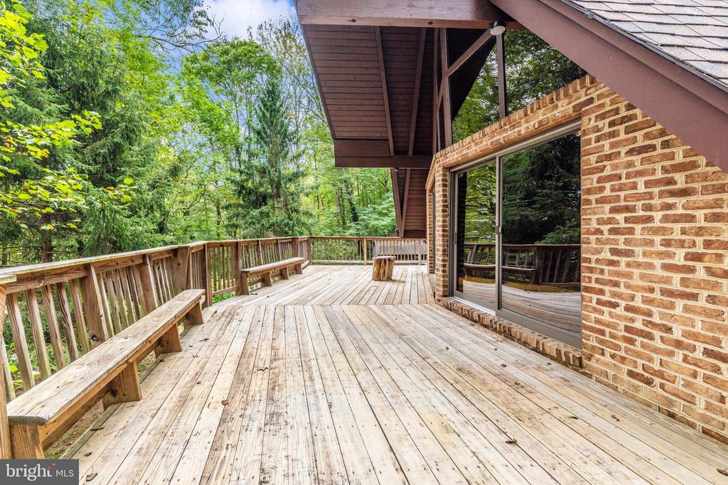 6838 MOUNTAIN CHURCH ROAD